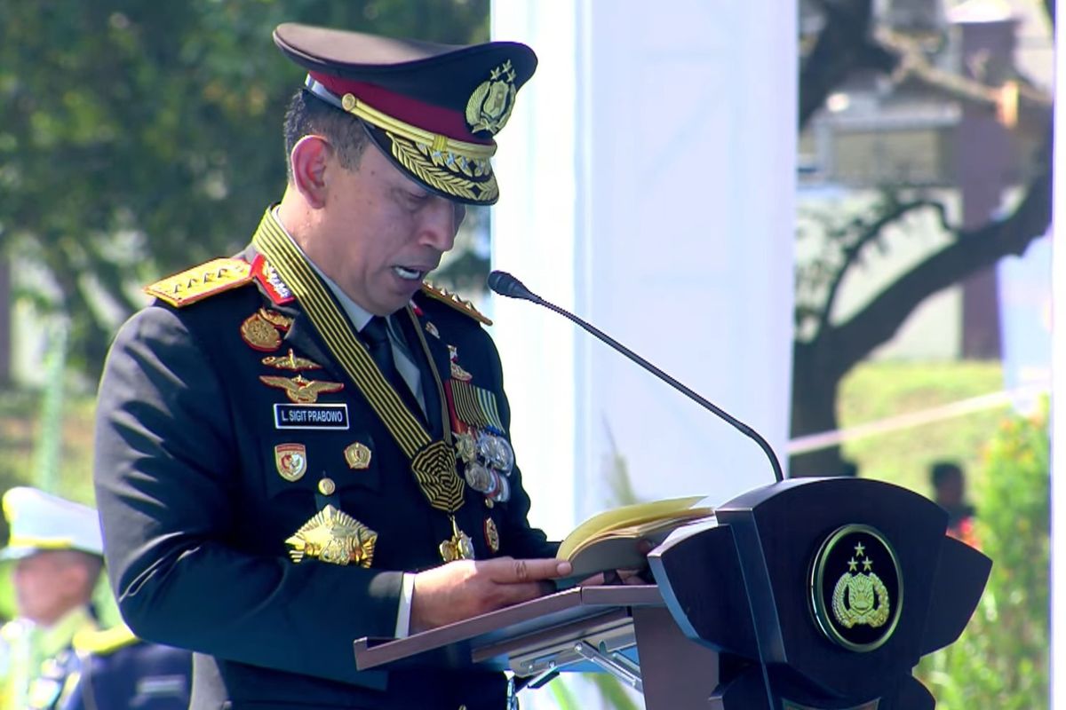 Erupsi Anak Krakatau: Kapolri Instruksikan Jajaran Polri Sigap Layani Masyarakat Terdampak Abu Vulkanik