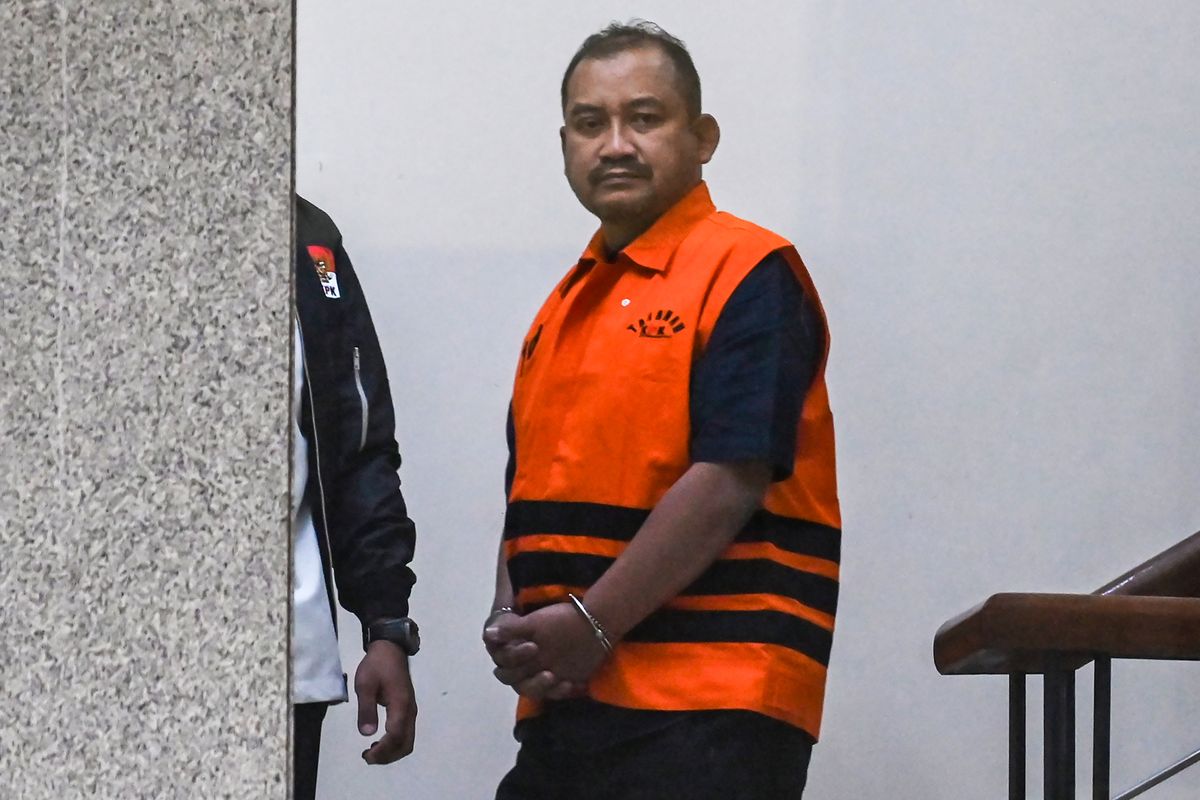 KPK Dalami Dugaan Keterlibatan Istri Bupati Pemalang dalam Kasus Pemerasan