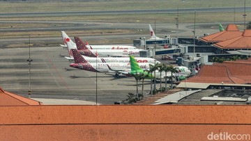 Operasional Penerbangan Bandara Soekarno-Hatta Kembali Normal Pasca Erupsi Gunung Anak Krakatau
