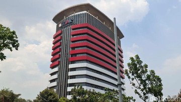 Mengusut Aliran Dana Terkait Pilkada, KPK Periksa Ketua KPU Lombok Barat