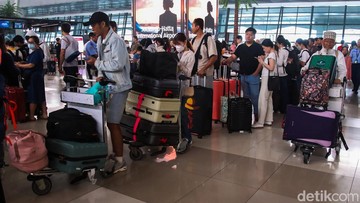Bandara Soekarno-Hatta Kembali Beroperasi: Panduan Menghadapi Gangguan Penerbangan Akibat Erupsi