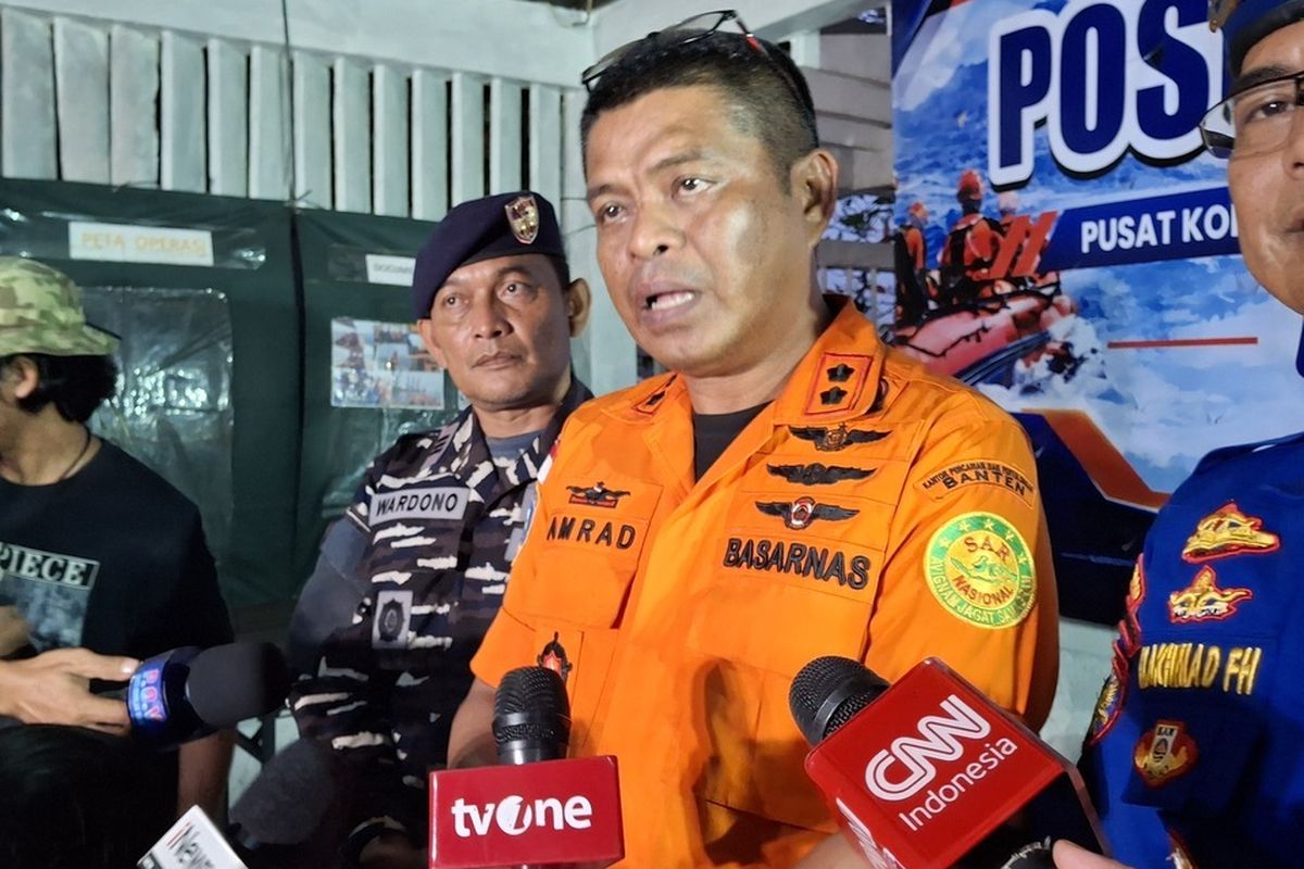 Upaya Pencarian 8 Orang Hilang di Sekitar Gunung Anak Krakatau Terus Diintensifkan