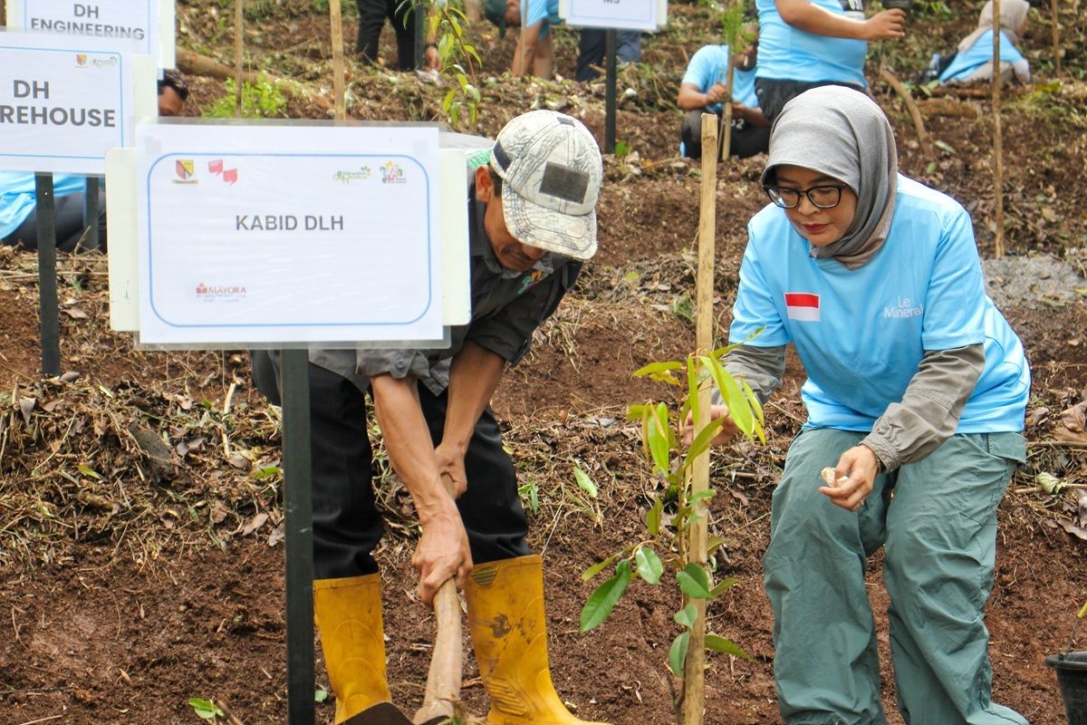 Langkah Terpadu Jaga Ekosistem Alam, Inisiatif Pelestarian Air Le Minerale Tuai Apresiasi Positif