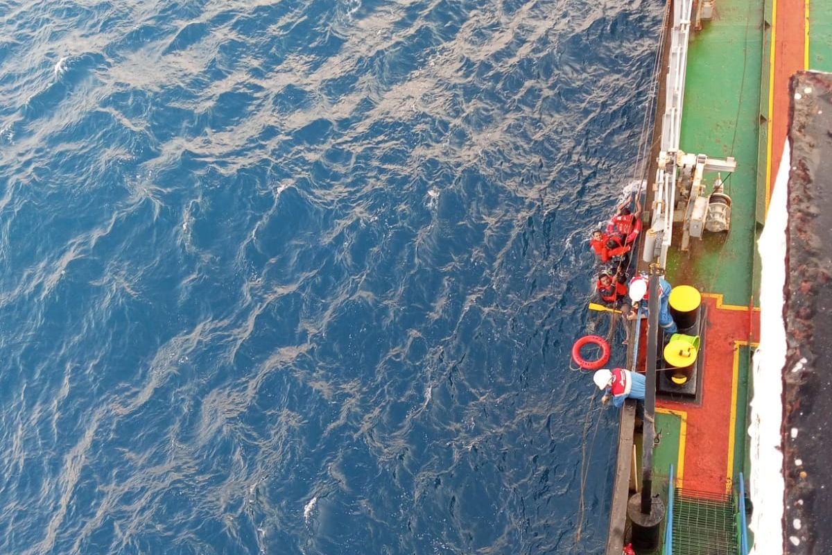 Menelusuri Detik-Detik Hilangnya Kapal Virgo Transport 8 di Laut Jawa Melalui Pantauan Sinyal
