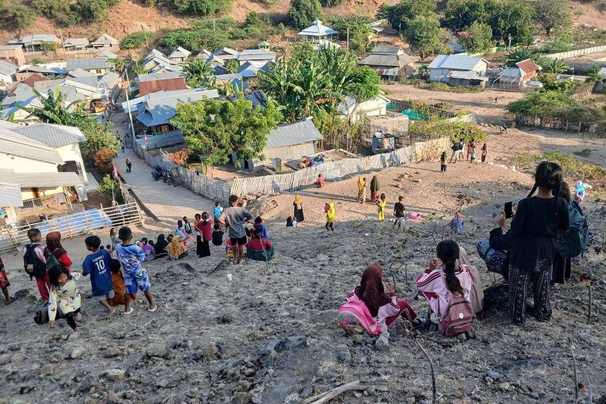 Warga Bima Berlindung ke Dataran Tinggi Pasca Gempa NTT, Siswa dan Pasien RS Dievakuasi